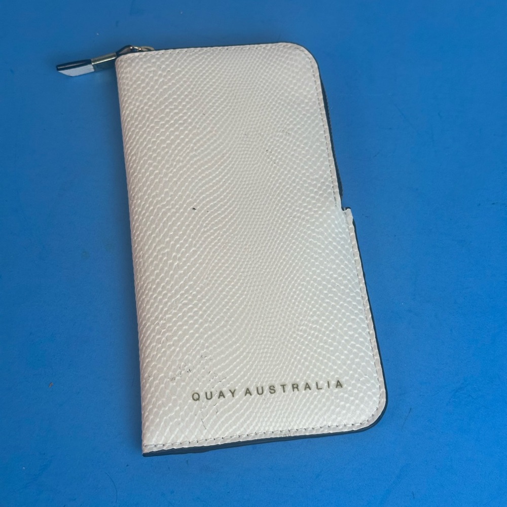 Quay Australia White Wallet